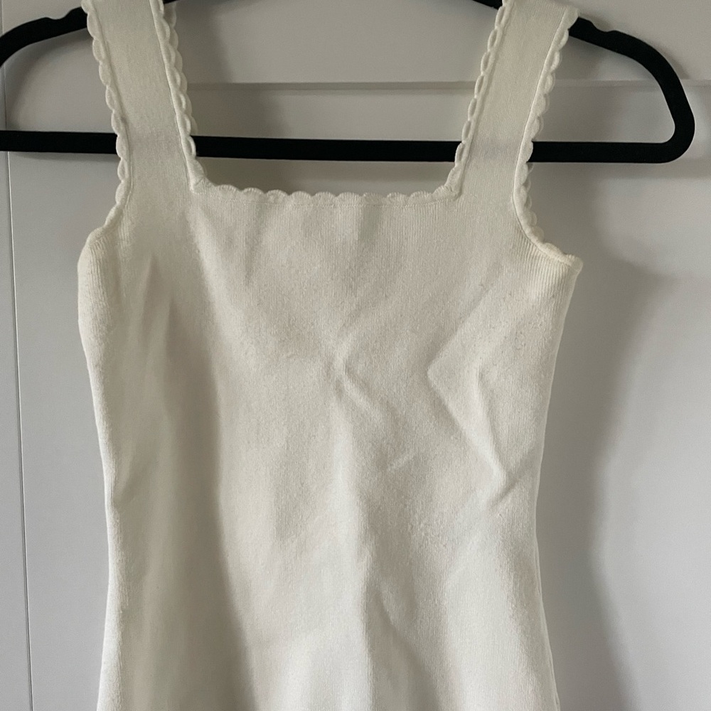 Sezane White Sleeveless Scalloped Top